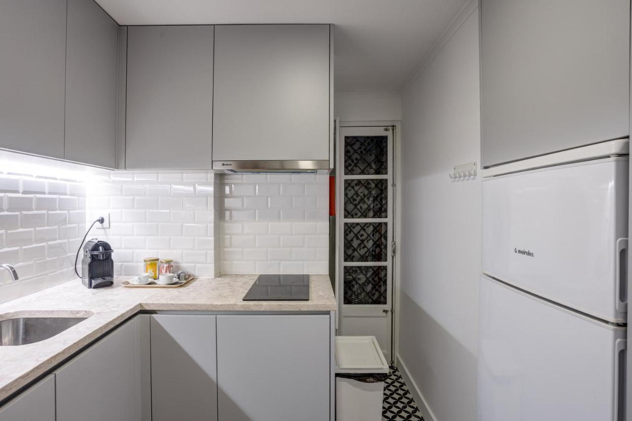 Alfama Chic Penabuquel Apartment Lisbon Exterior photo